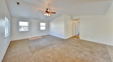 2370 Corona Ave, Medford, OR 97504 - photo 6