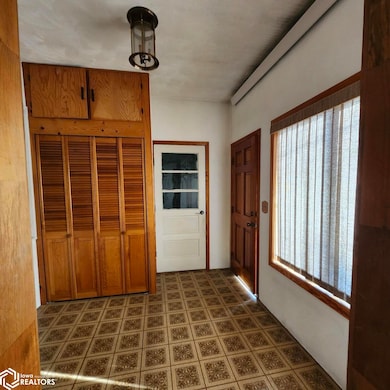 412 3rd St S, Humboldt, IA 50548 - photo 4