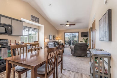 27 Bluebird Way unit 5, Branson, MO 65616 - photo 5