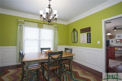 Formal Dining Between Kitchen & Family Room
