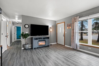 1520 W 9th Ave, Oshkosh, WI 54902 - photo 5