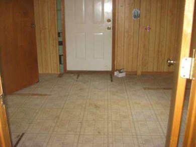 132 Pecos Cir, Carpentersville, IL 60110 - photo 6