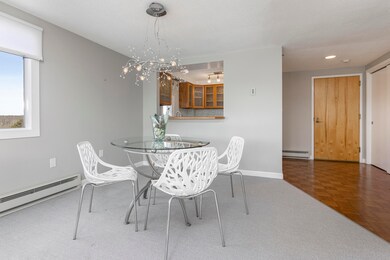 221 E. Grand Ave_009