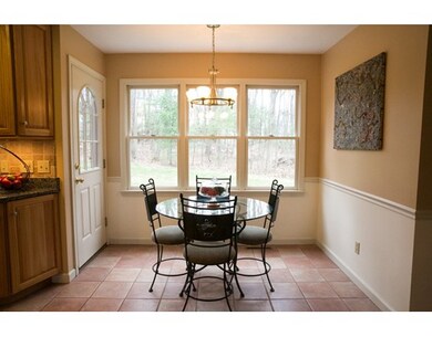 9 Bayberry Cir, Shrewsbury, MA 01545 - photo 7