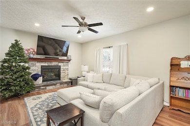 7840 Mccreary Rd, Seven Hills, OH 44131 - photo 5