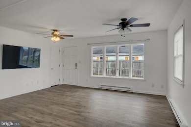 16944 Shinham Rd, Hagerstown, MD 21740 - photo 2