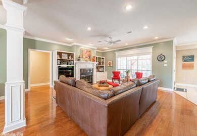 1125 Doodle Cir, Conway, AR 72034 - photo 5