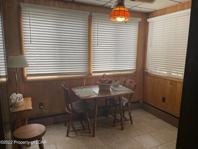 Breakfast Nook