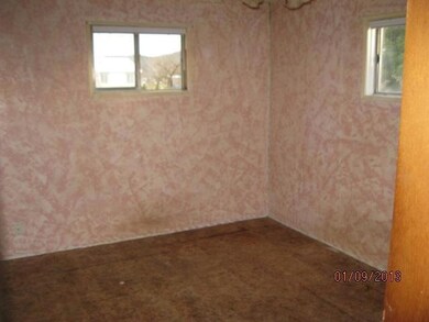 6937 Lakeview Dr, Central Point, OR 97502 - photo 4