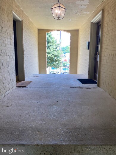 2406 Colston Dr unit 102, Silver Spring, MD 20910 - photo 5