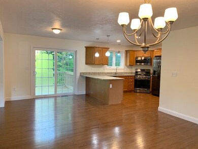 1015 Franklin Rd, Fitchburg, MA 01420 - photo 3