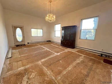 307 Lambert St, Central City, PA 15926 - photo 4