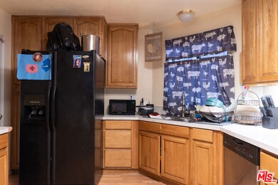 13879 Trinidad Dr, Victorville, CA 92395 - photo 6