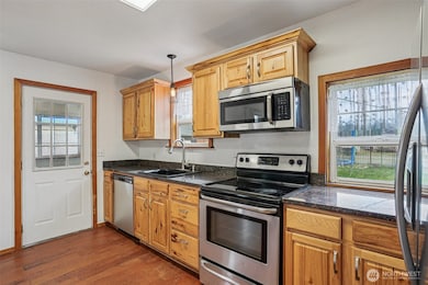 121 3rd St NW, Carbonado, WA 98323 - photo 7