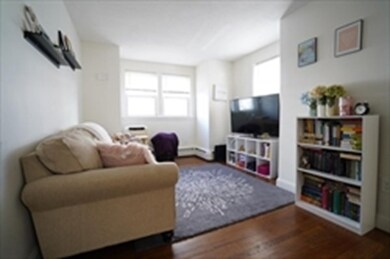 649 E 7th St unit 3, Boston, MA 02127 - photo 2