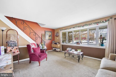 706 Swarthmorewood Ln, Swarthmore, PA 19081 - photo 2