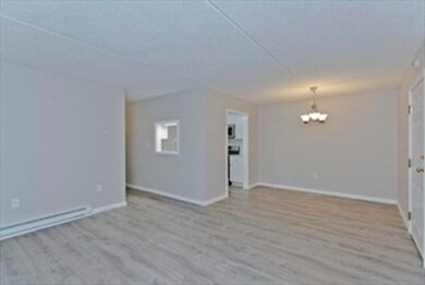 34 Maple Crest Cir unit C, Holyoke, MA 01040 - photo 6