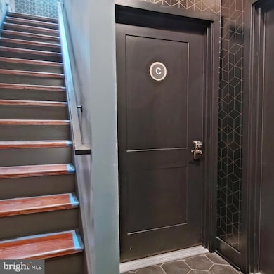 1613 N 33rd St unit C, Philadelphia, PA 19121 - photo 4