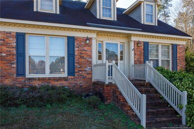 2407 Mirror Lake Dr, Fayetteville, NC 28303 - photo 4