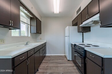 6407 E Butte St unit 6, Mesa, AZ 85205 - photo 2