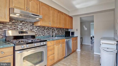 8638 Newton Place, Manassas, VA 20111 - photo 4