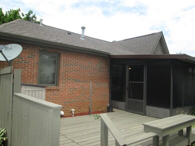 5780 Thada Ln, Columbus, OH 43229 - photo 7