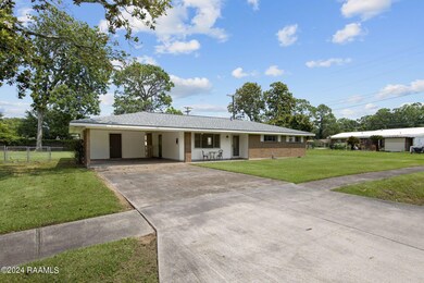 2-web-or-mls-133 Lucas Cir-2