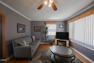 821 N 17th Street-03