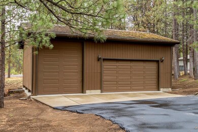 20639 Windy Ridge Rd, Bend, OR 97702 - photo 7