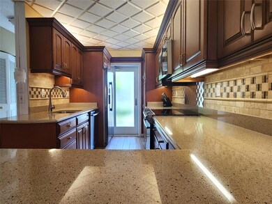 101 NE 19th Ave unit 122, Deerfield Beach, FL 33441 - photo 6