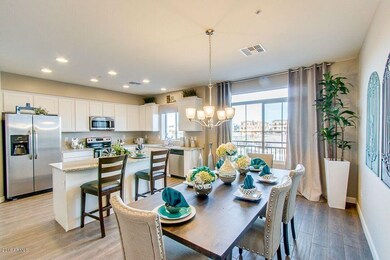 MLS Giorgio Dining 1
