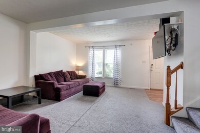 5302 Castlestone Dr, Rosedale, MD 21237 - photo 5