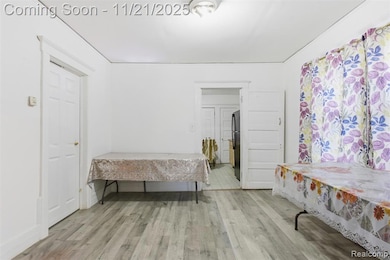 5056 Charles St, HamtraMcK, MI 48212 - photo 5