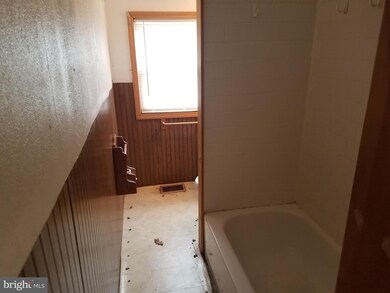 1616 Cypress St, Curtis Bay, MD 21226 - photo 7