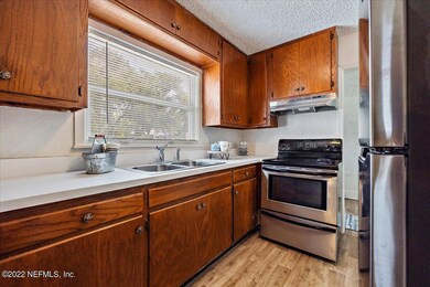 06-Kitchen