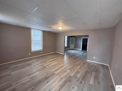 110 N 4th St, Clinton, MO 64735 - photo 6