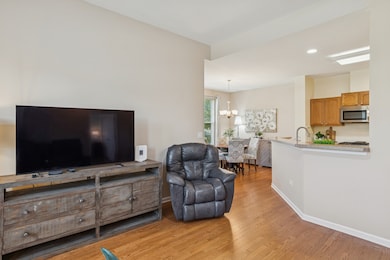 2819 Normandy Cir, Naperville, IL 60564 - photo 6