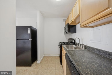 Presidential Towers unit 1416, Adelphi, MD 20783 - photo 6
