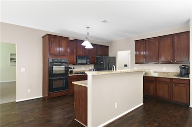 5296 Lexmark Cir SW, Atlanta, GA 30331 - photo 7