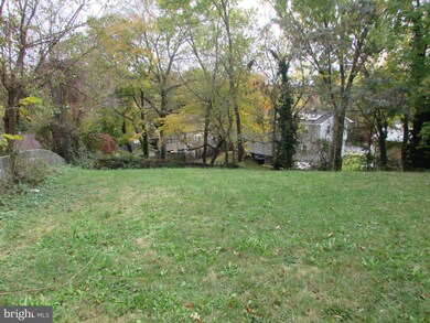 8003 Quentin St, New Carrollton, MD 20784 - photo 5