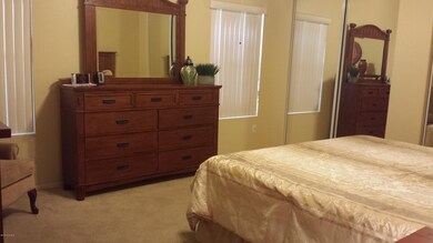 Master Bedroom (5)