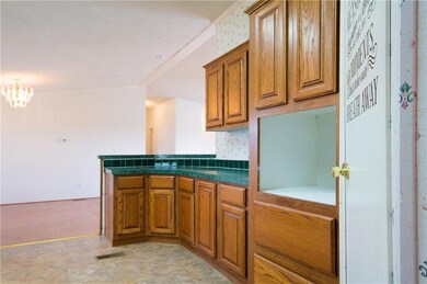 22667 Fishmarket Rd, Tecumseh, OK 74873 - photo 6