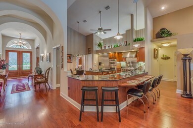 9465 Whisper Ridge Trail Weeki-large-020