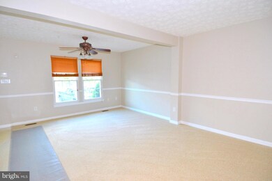 2724 Thornbrook Ct, Odenton, MD 21113 - photo 2