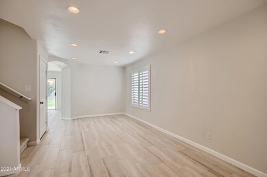 6-611514689-07 Living Room