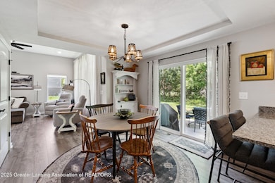 560-W-Wildwood-Dr-Owosso-MI-48867-Window