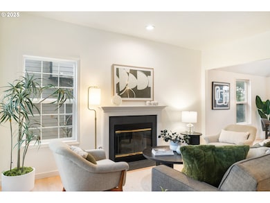 6244 Frost Ln, Lake Oswego, OR 97035 - photo 5