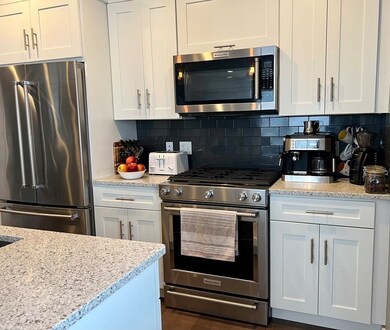 7 Howard St unit 5, Salem, MA 01970 - photo 4