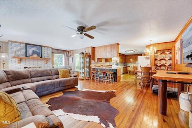 206 Kittys Ln, Erwin, NC 28339 - photo 7