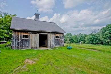 136 Hosmer Rd, Heath, MA 01346 - photo 4